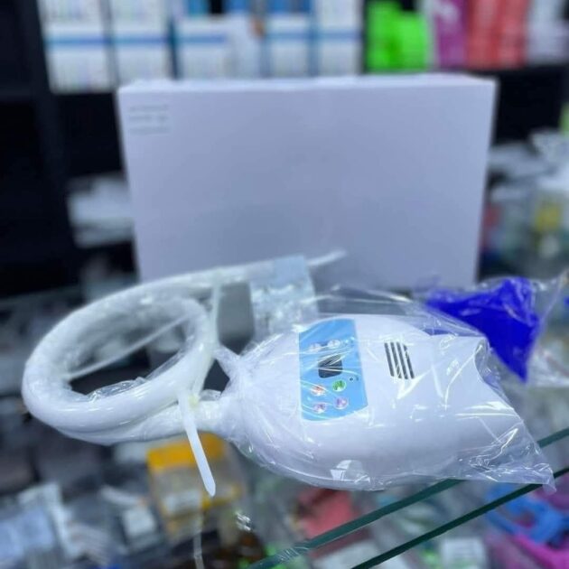 LAMPE DE BLANCHIMENT 8 LED